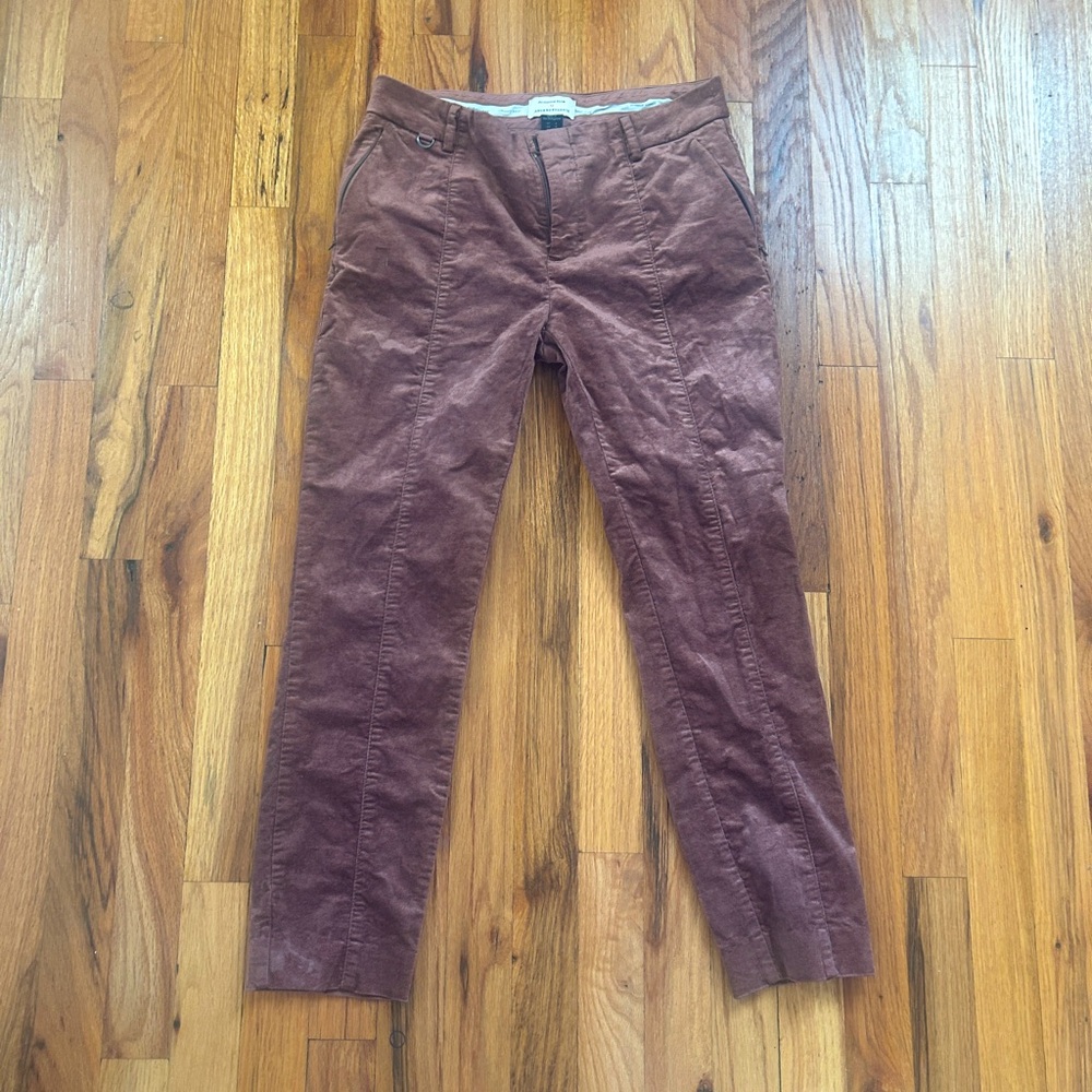 brown pants surde